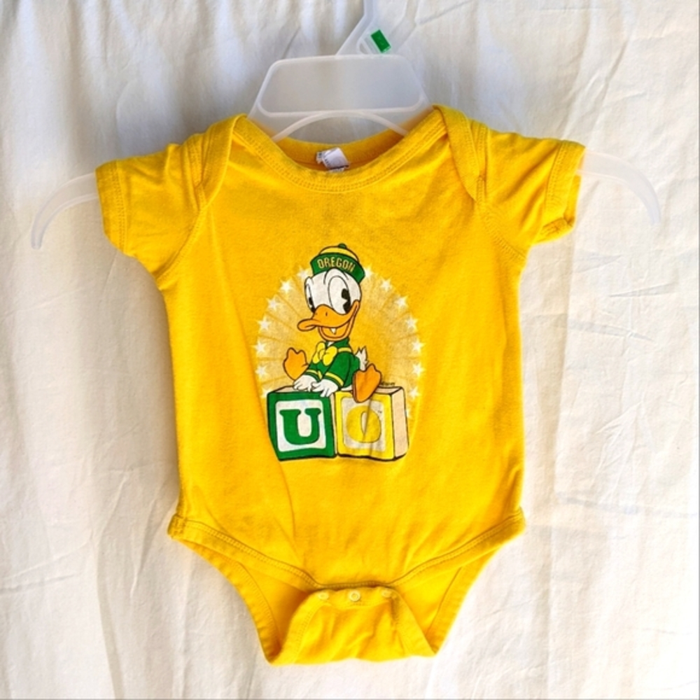 University of Oregon Donald Duck onesie, 12 mo.